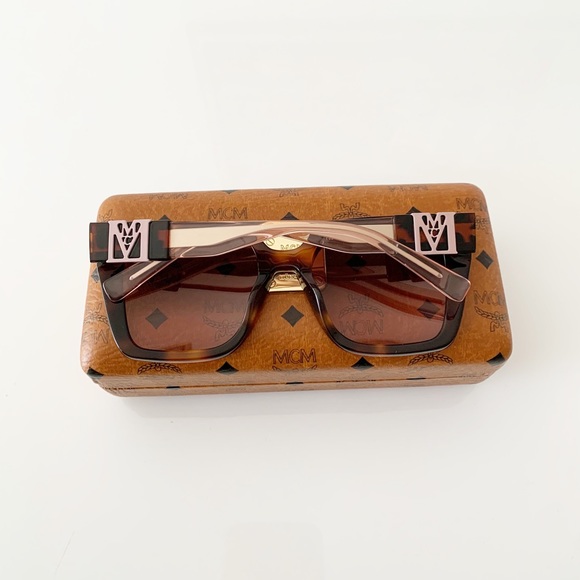 Authentic mcm brand new - Picture 4 of 9